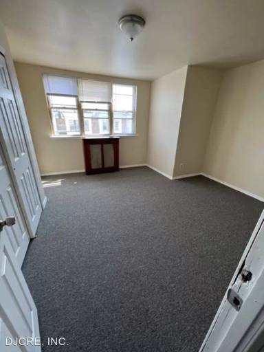 Main picture of 4718 Oakmont St