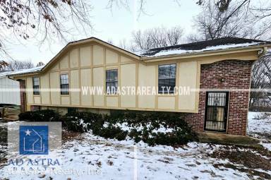 Main picture of 6635 Park St