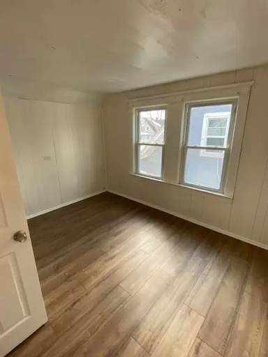 Main picture of 260 Morgan St
