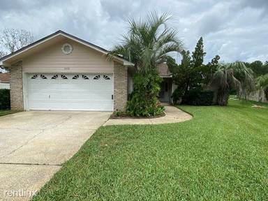 Main picture of 4392 Forest Edge Ct