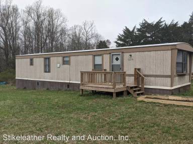 Main picture of 1250 Childers Rd