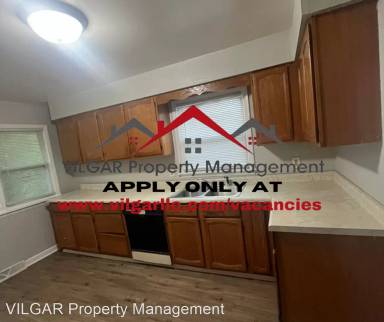Main picture of 674 Allen St