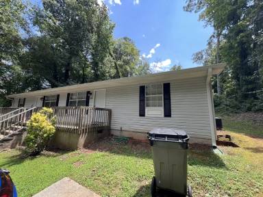 Main picture of 107 Sycamore Ln