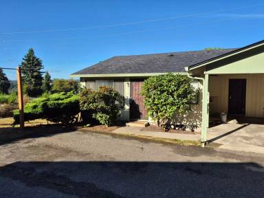 Main picture of 2730 Pine Rd