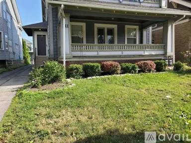 Main picture of 111 Fordham Dr