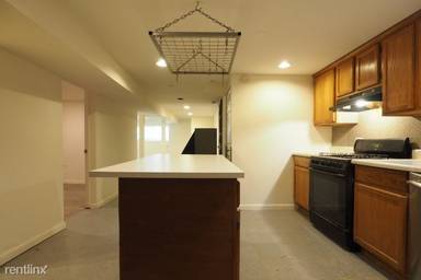 Main picture of 4146 W Cornelia Ave