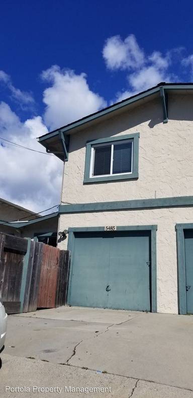 Main picture of 5485 Soquel Dr