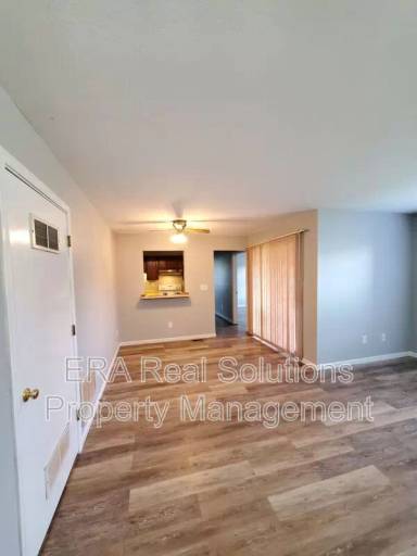 Main picture of 604 6th St
