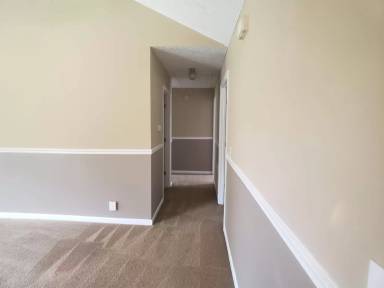 Main picture of 2411 Willow Dr