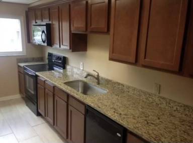 Main picture of 167 Hallock St