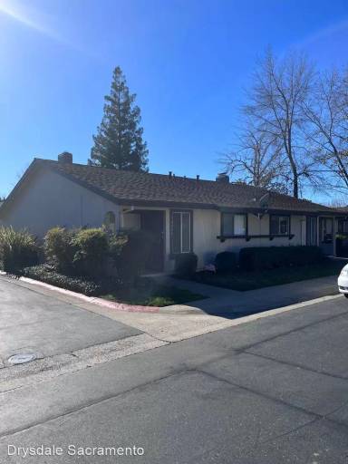 Main picture of 2204 Baywater Ln