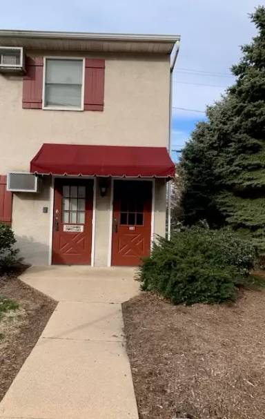 Main picture of 15 Geist Rd