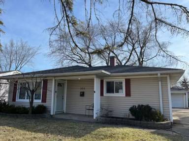 Main picture of 303 Cindy Ln