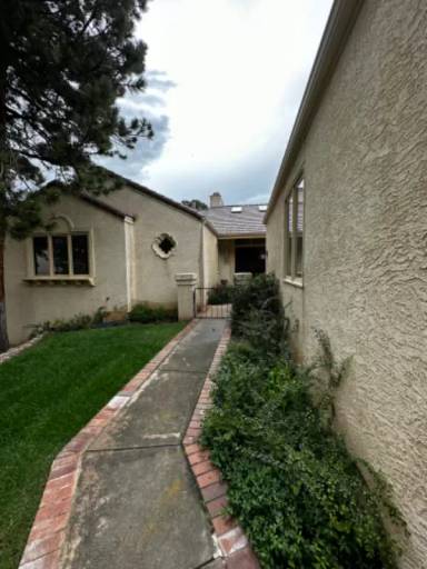 Main picture of 1555 Laird Cir