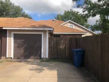 Main picture of 243 Reeder Dr