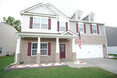 Main picture of 1537 Sergeant Ln