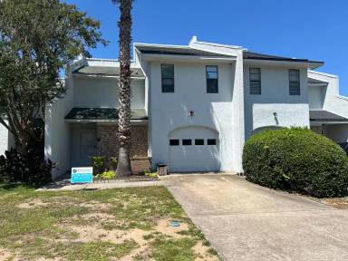 Main picture of 51 Meander Row