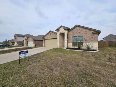 Main picture of 405 Saddleback Trl
