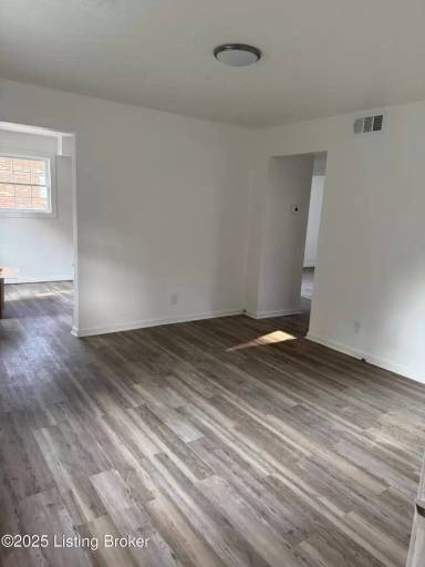 Main picture of 10317 Greentree Ln