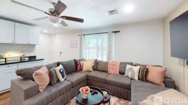Main picture of 6241 S 14th Pl