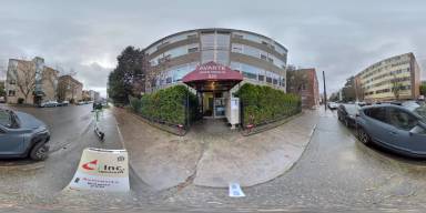 Main picture of 525 Bellevue Ave E