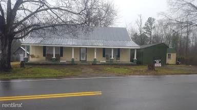 Main picture of 2961 Highway 49 E