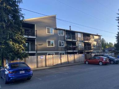 Main picture of 939 N 101st St
