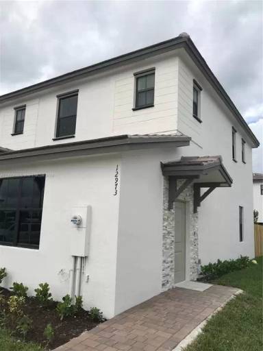 Main picture of 12954 SW 233rd Ter