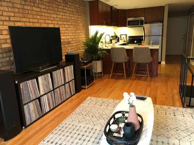 Main picture of Burling Lofts