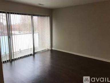 Main picture of 1802 North Halsted