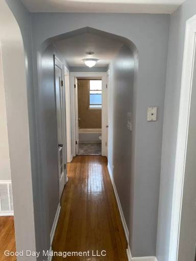 Main picture of 7148 S East End Ave