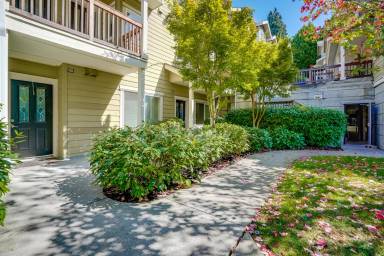 Main picture of 7322 Rainier Ave S