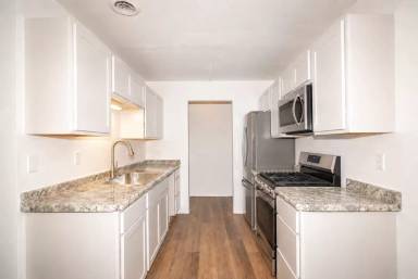 Main picture of Hart Road Apartments'