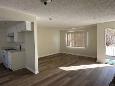 Main picture of 829 S Sierra Vista Ave