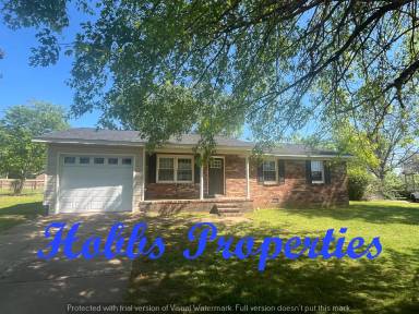 Main picture of 1402 Hayden St