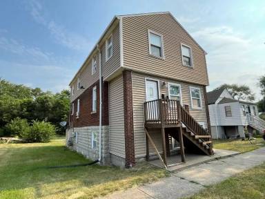 Main picture of 1236 W 17th Ave