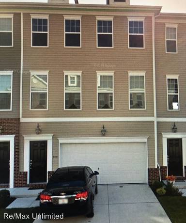 Main picture of 144 Creekside Way