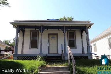 Main picture of 835 A St