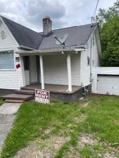 Main picture of 111 Greenbrier Ct