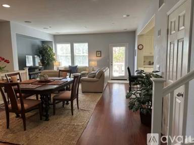 Main picture of 3066 Roia Ln