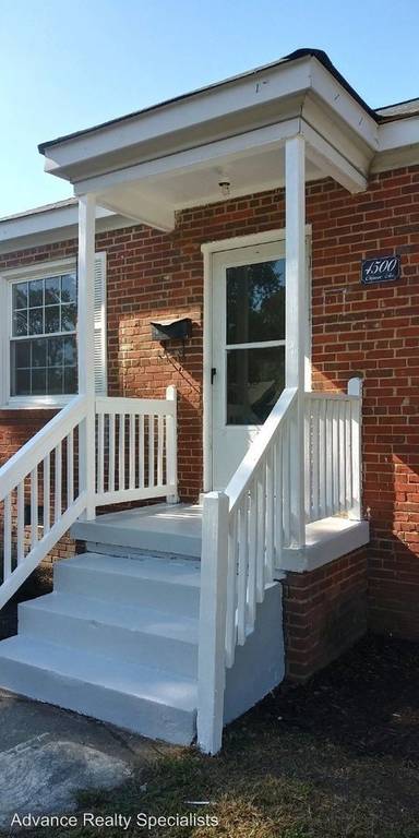 Main picture of 3204 Winchester St
