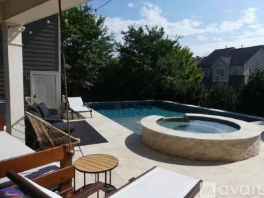 Main picture of 2404 Double Oaks Rd