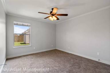 Main picture of 2504 Prairie Moss Dr