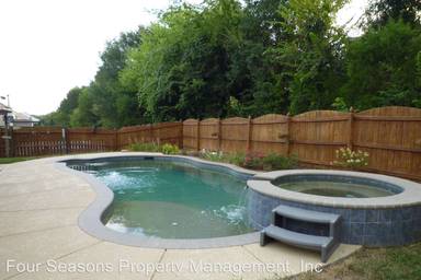 Main picture of 5606 Hammermill Dr
