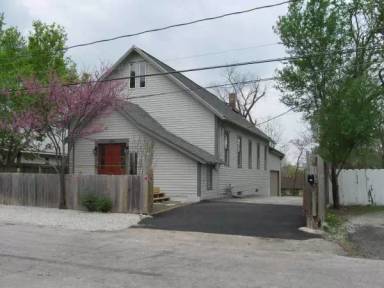 Main picture of 1862 S 7th St