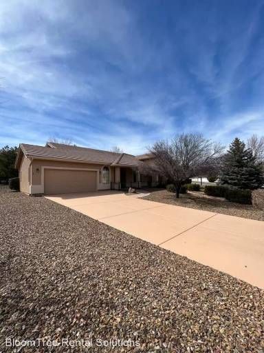 Main picture of 1608 Eagle View Dr