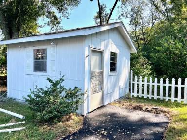 Main picture of 2121 Woodhillcrest Dr