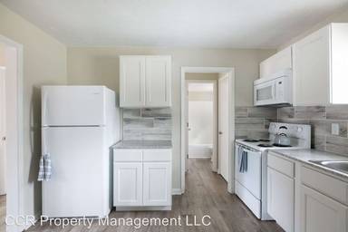 Main picture of 716-906 Miller Ave Apartments