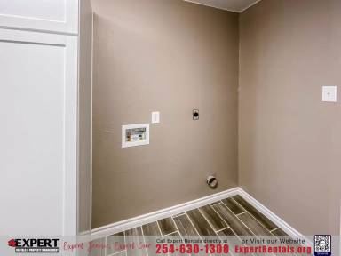 Main picture of 2210 Shoemaker Dr