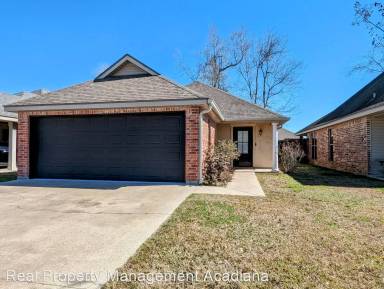 Main picture of 112 Land Oak Dr